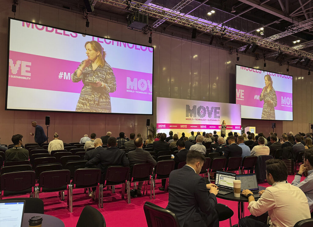 Bus4.me attends MOVE Fair in London