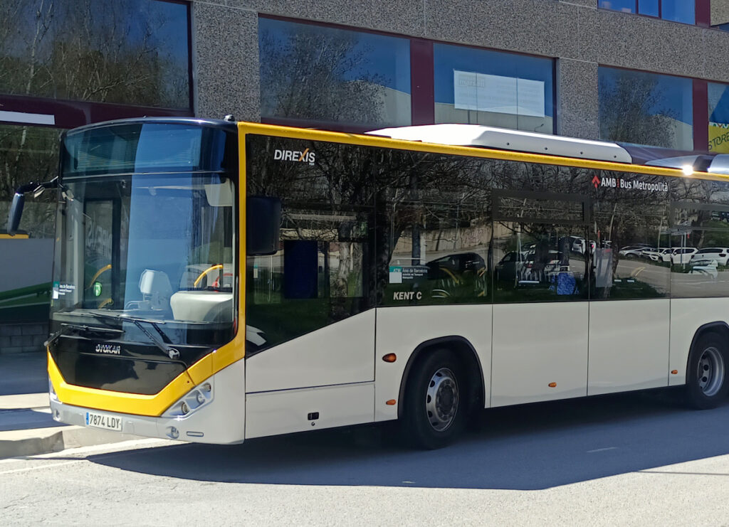 AMB launches a new on-demand transport service in Catellbisbal with Bus4.me