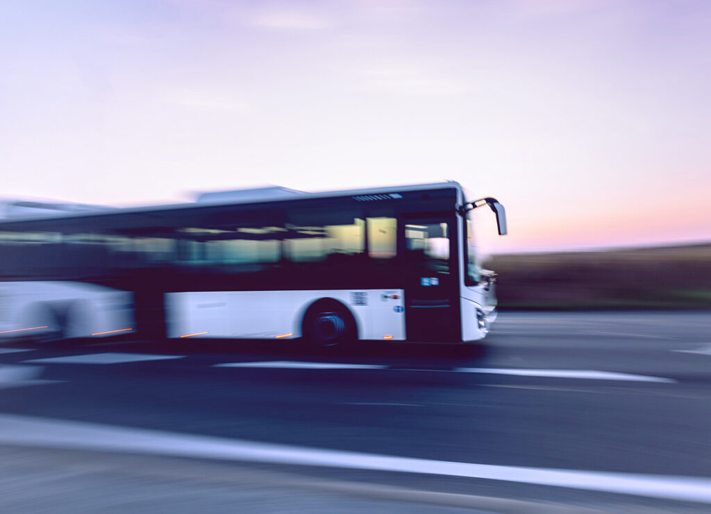 Bus4.me promotes sustainable mobility in the El Pla industrial estate in Molins de Rei with a new service at the request of businesses.